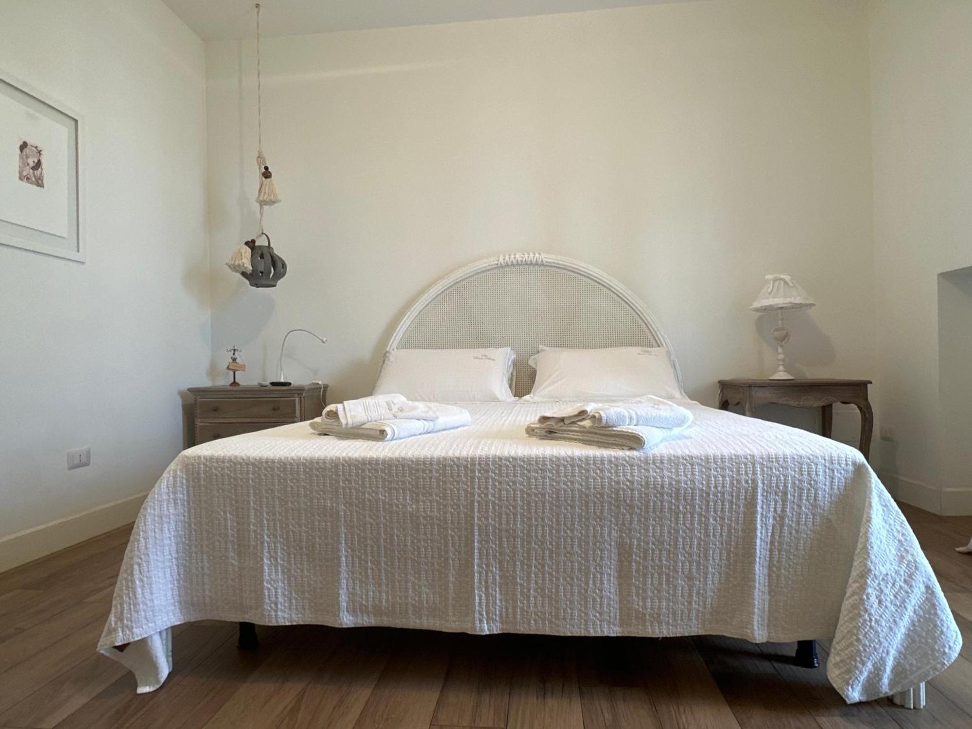 Villa Teresa Maria ポルト・チェザーレオ エクステリア 写真